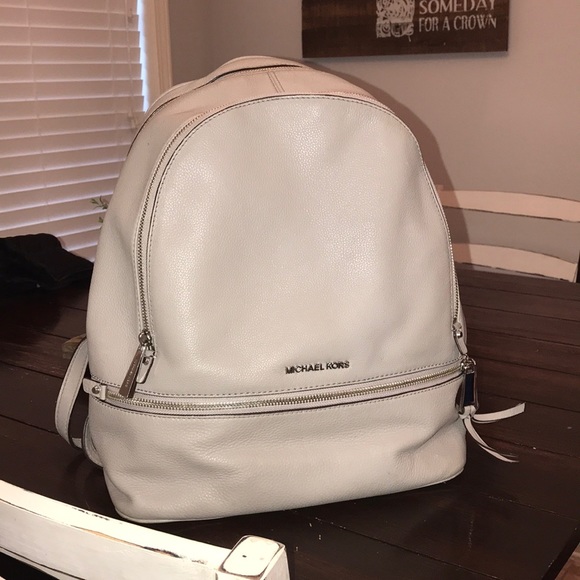 MK backpack - Picture 1 of 2